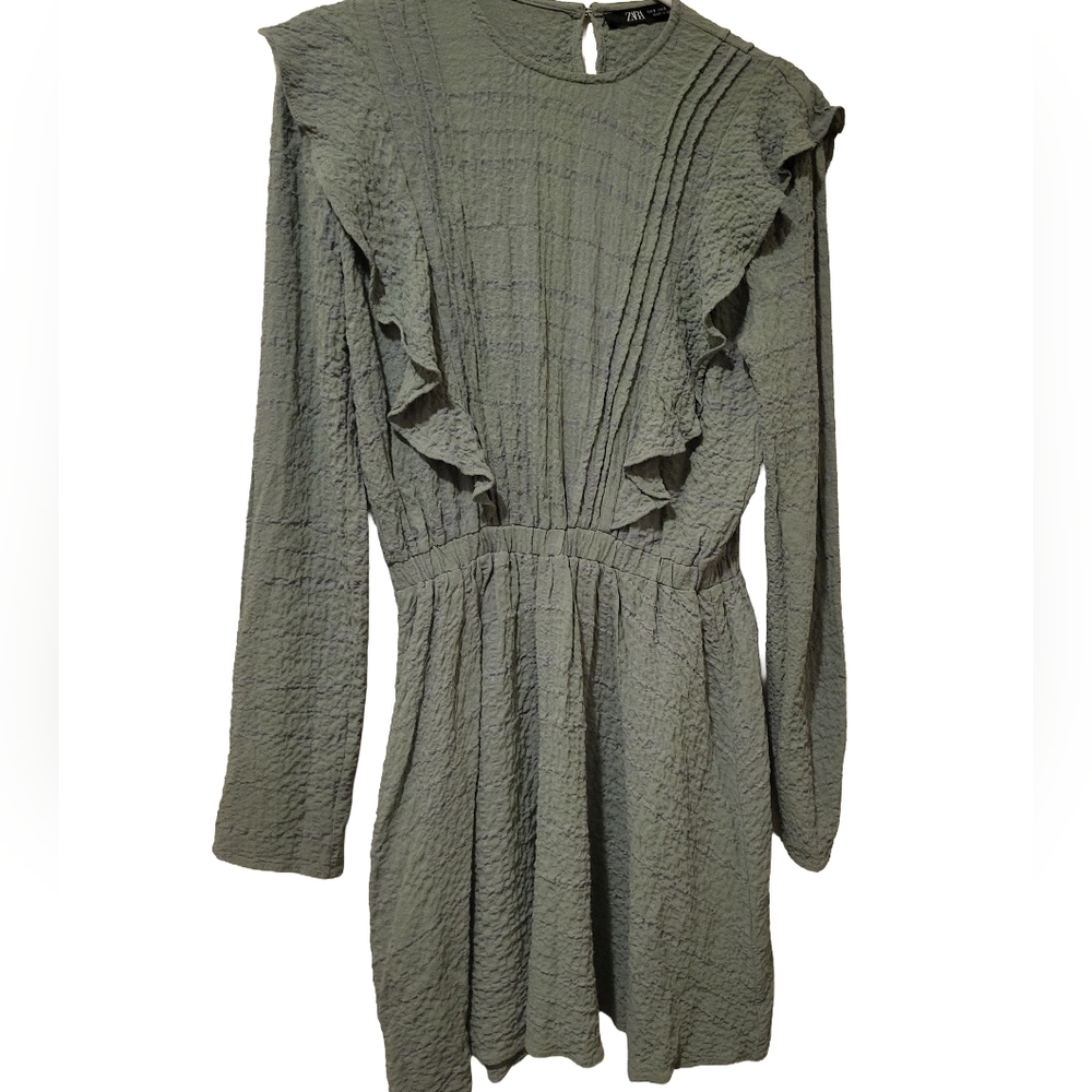 Zara Green Long Sleeve Flutter Sundress - Picture 2 of 9